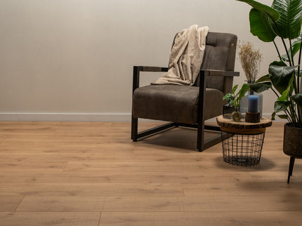 Authentiek bezaagd naturel